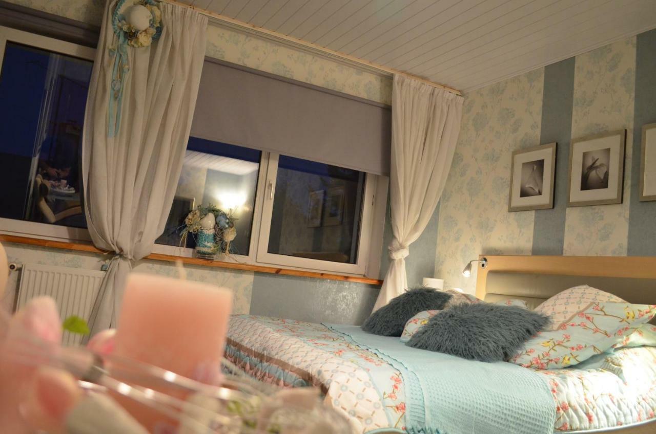 Bursztynowa Komnata Apartment Ustka Ngoại thất bức ảnh